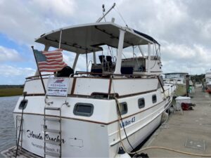 Albin 43 Sundeck Trawler 1990