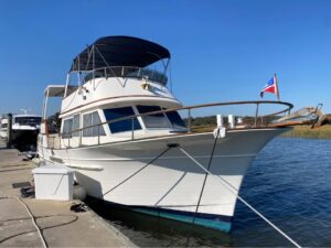 Albin 43 Sundeck Trawler 1990