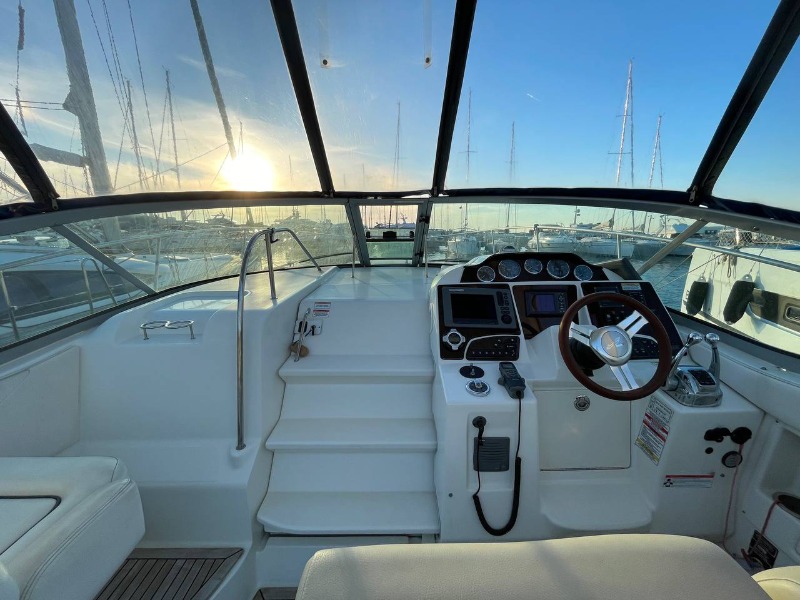 
								Montenegro 2011 Sea Ray €euros full									