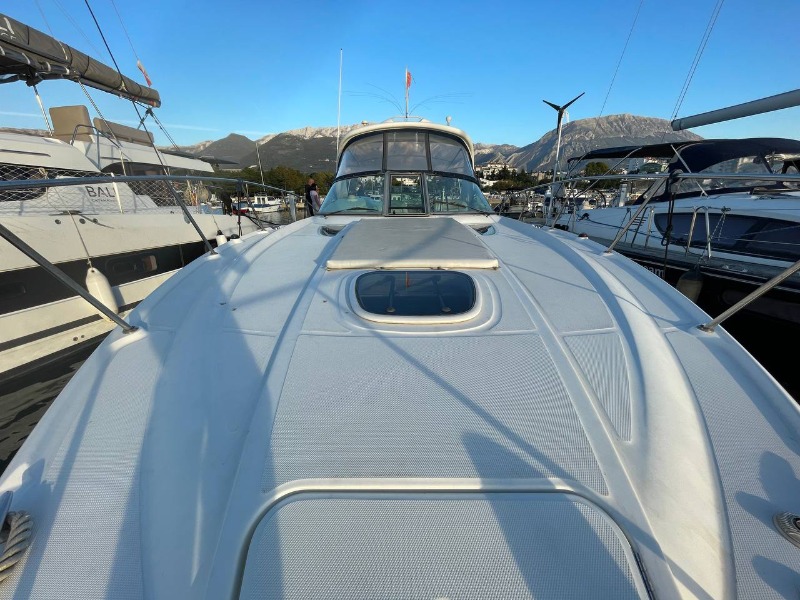 
								Montenegro 2011 Sea Ray €euros full									