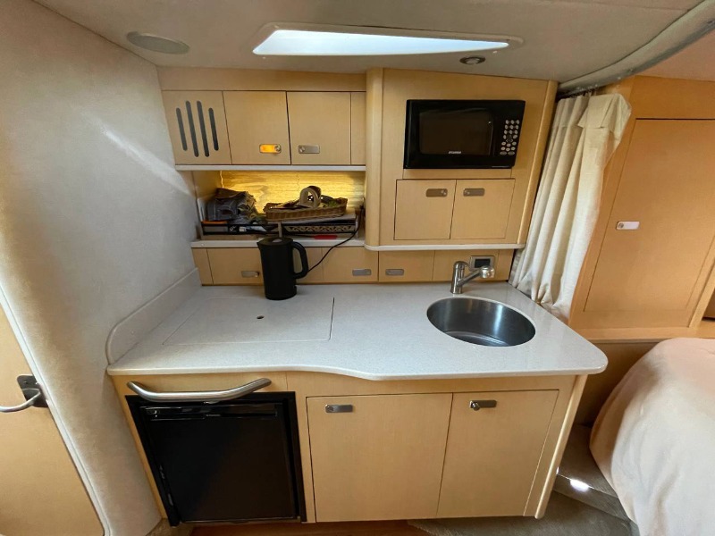 
								Montenegro 2011 Sea Ray €euros full									