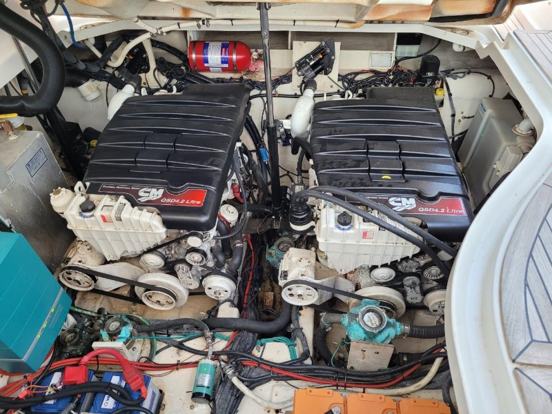 
								Montenegro 2011 Sea Ray €euros full									