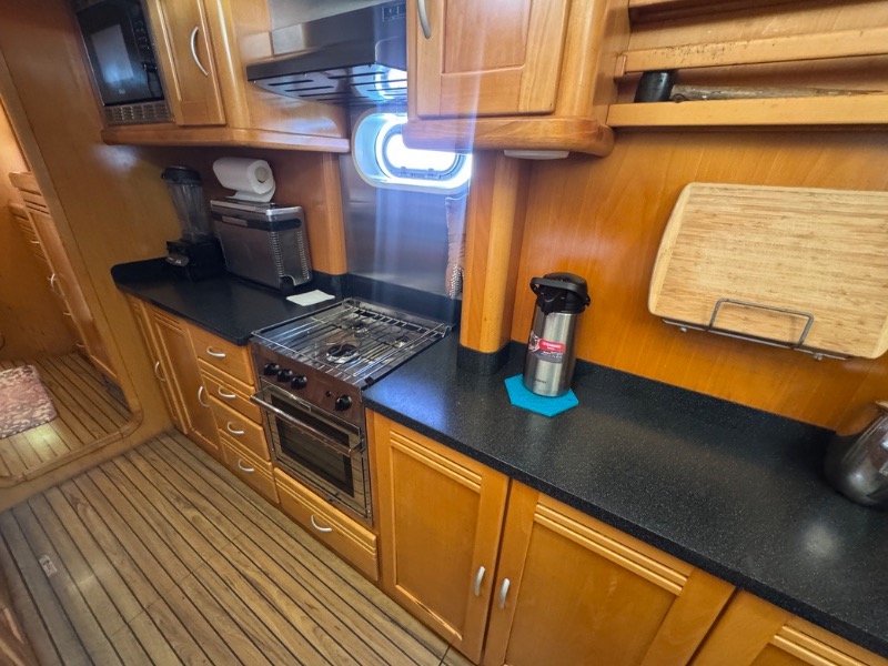 
								Grenada Leopard 62 USD full									