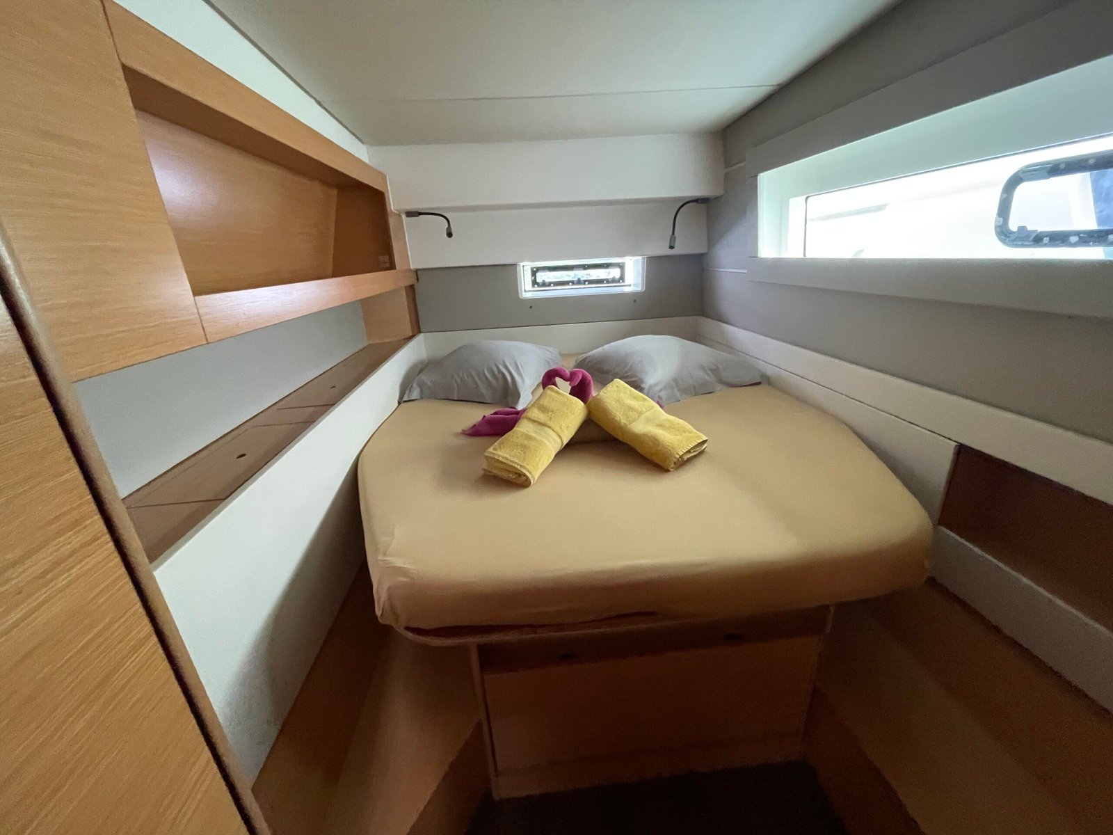 
								Nautitech 46 Fly 2019 full									