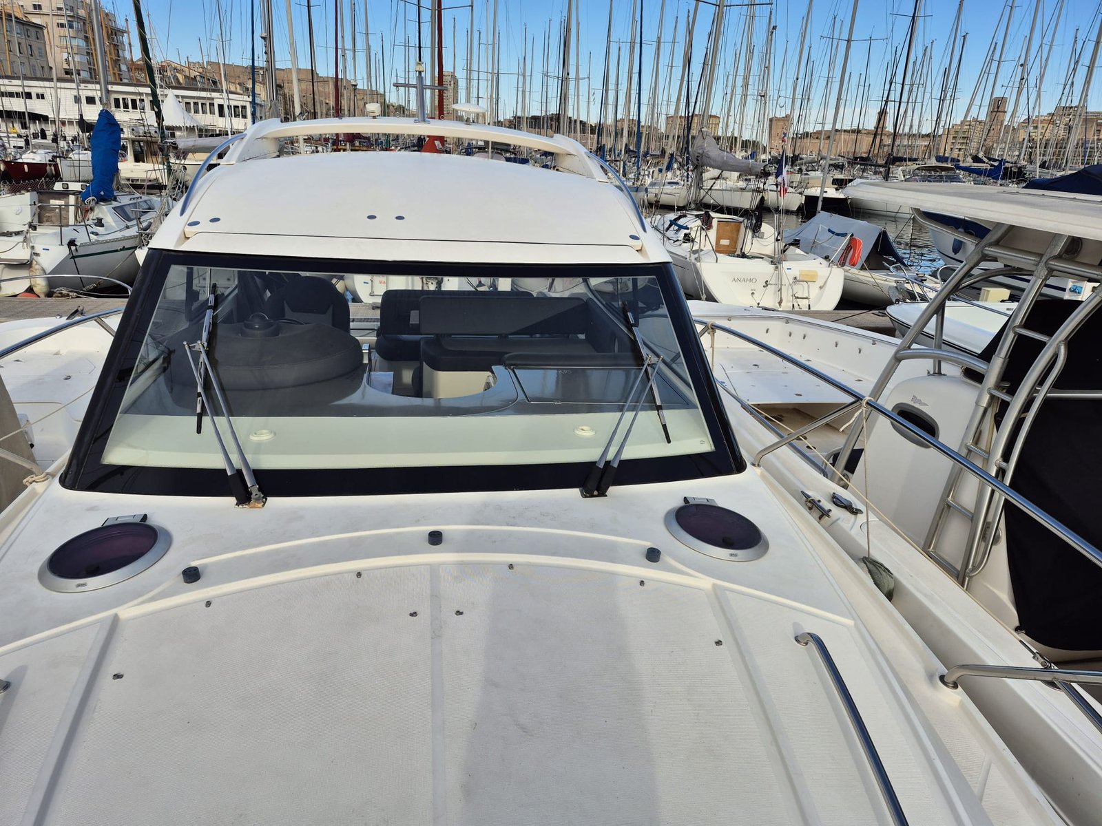 
								Galeon 325 Hto Avec Possibilité De Place 2012 full									
