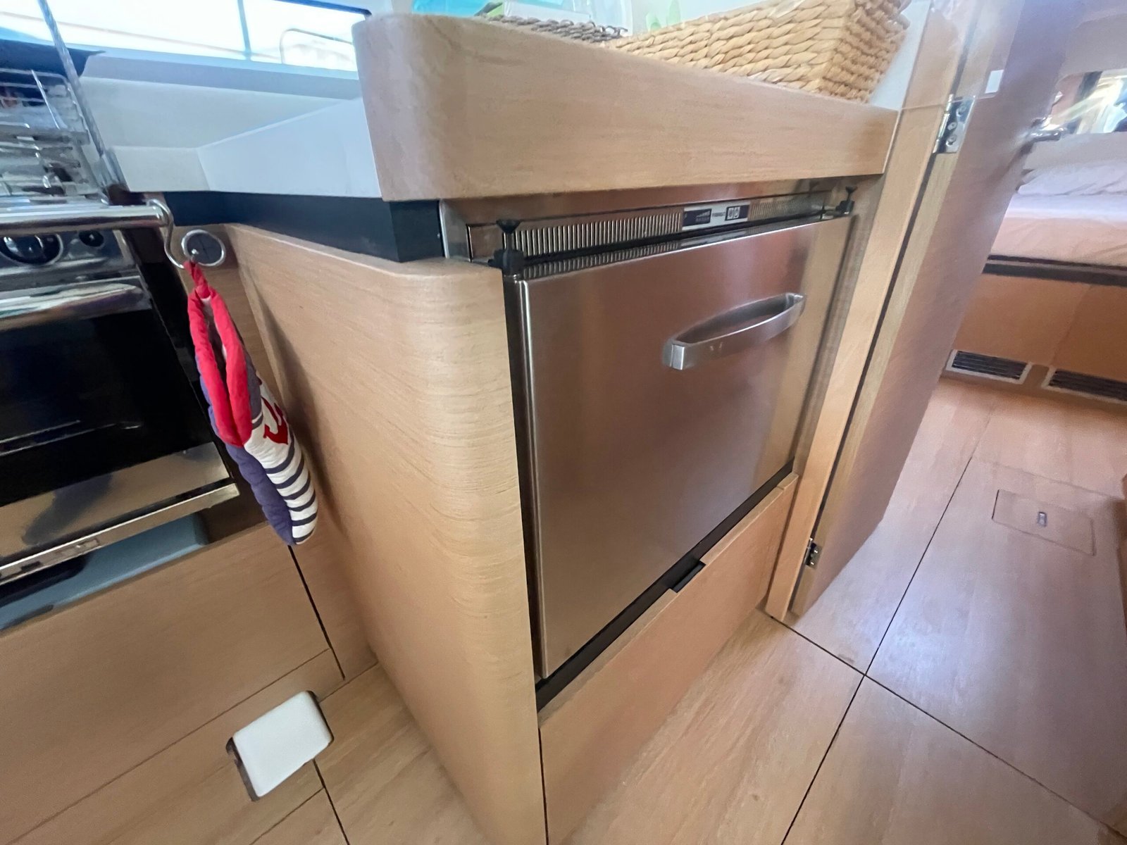 
								Jeanneau Sun Odyssey 490 2021 full									