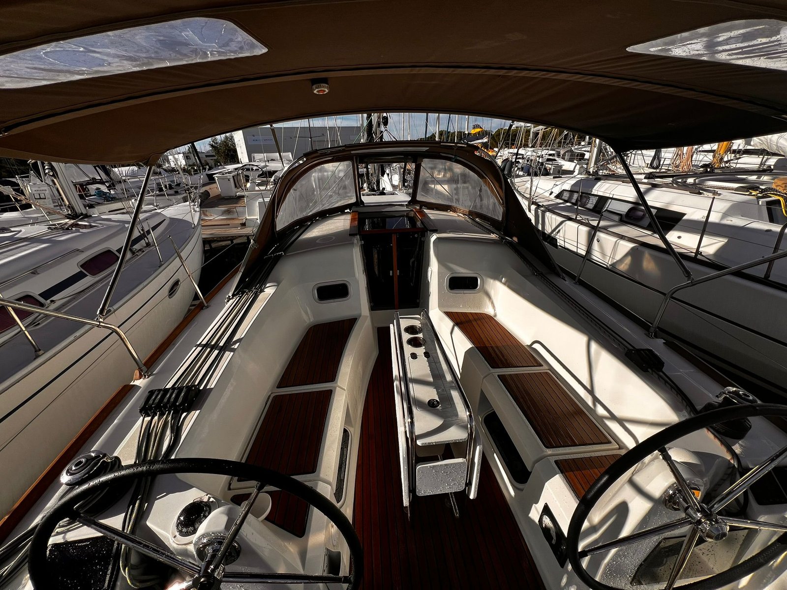 
								Jeanneau Sun Odyssey 349 2021 full									