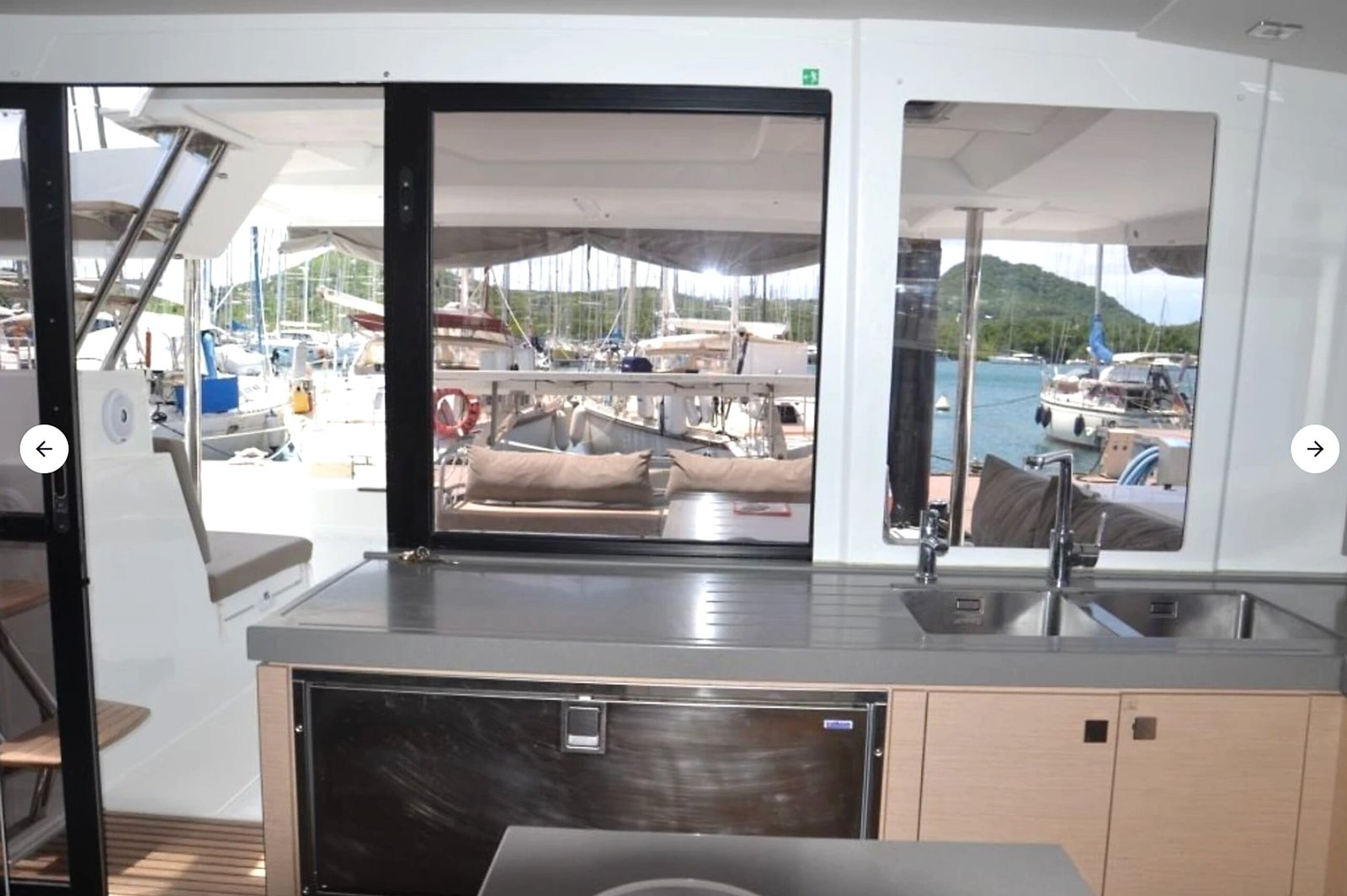 
								Fountaine Pajot Saona 47 2018 full									