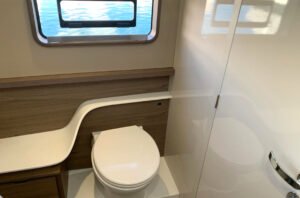 Aventura Yachts 38 Sc 2025