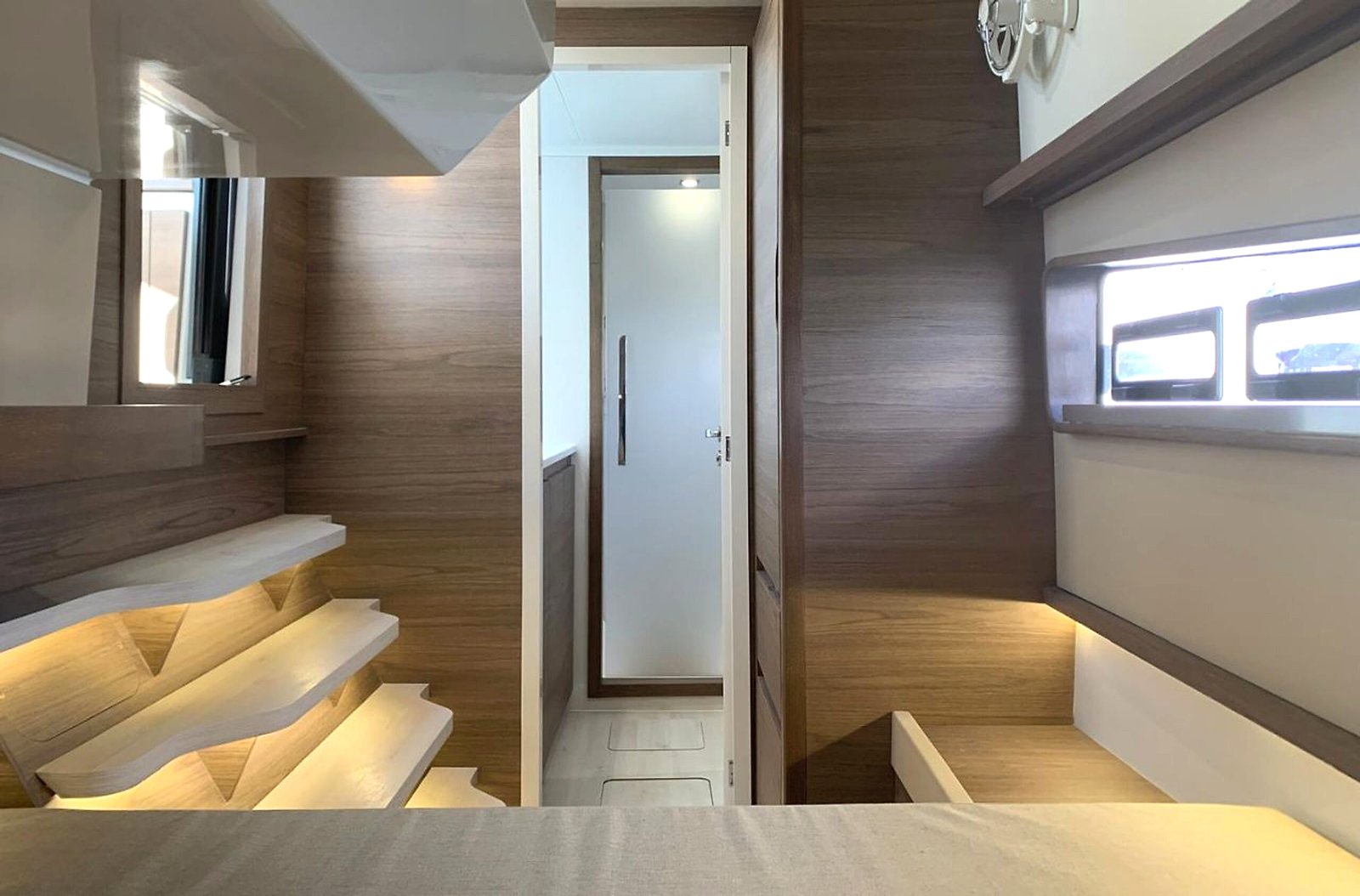 
								Aventura Yachts 38 Sc 2025 full									