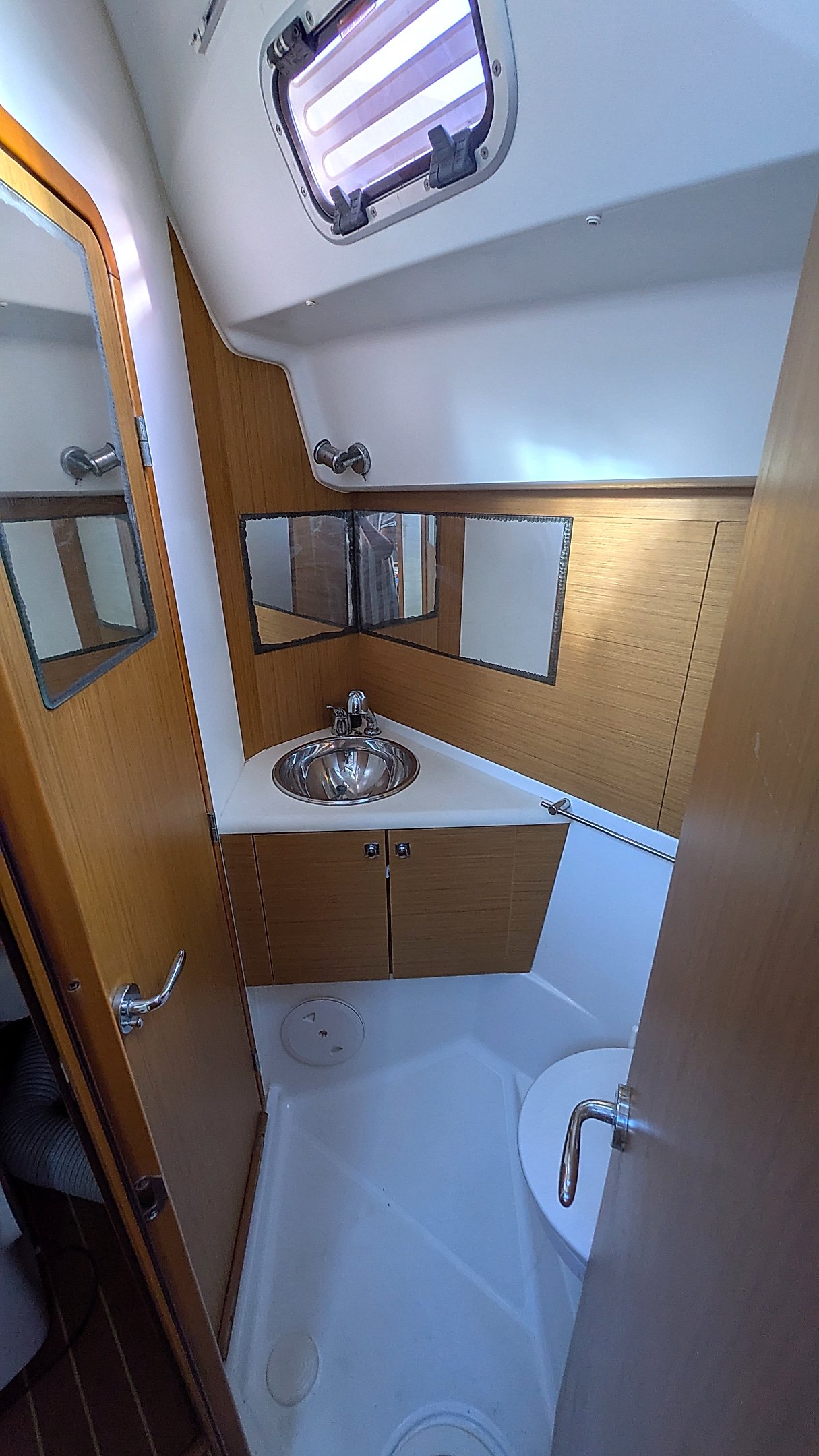 
								Jeanneau Sun Odyssey 45ds 2008 full									