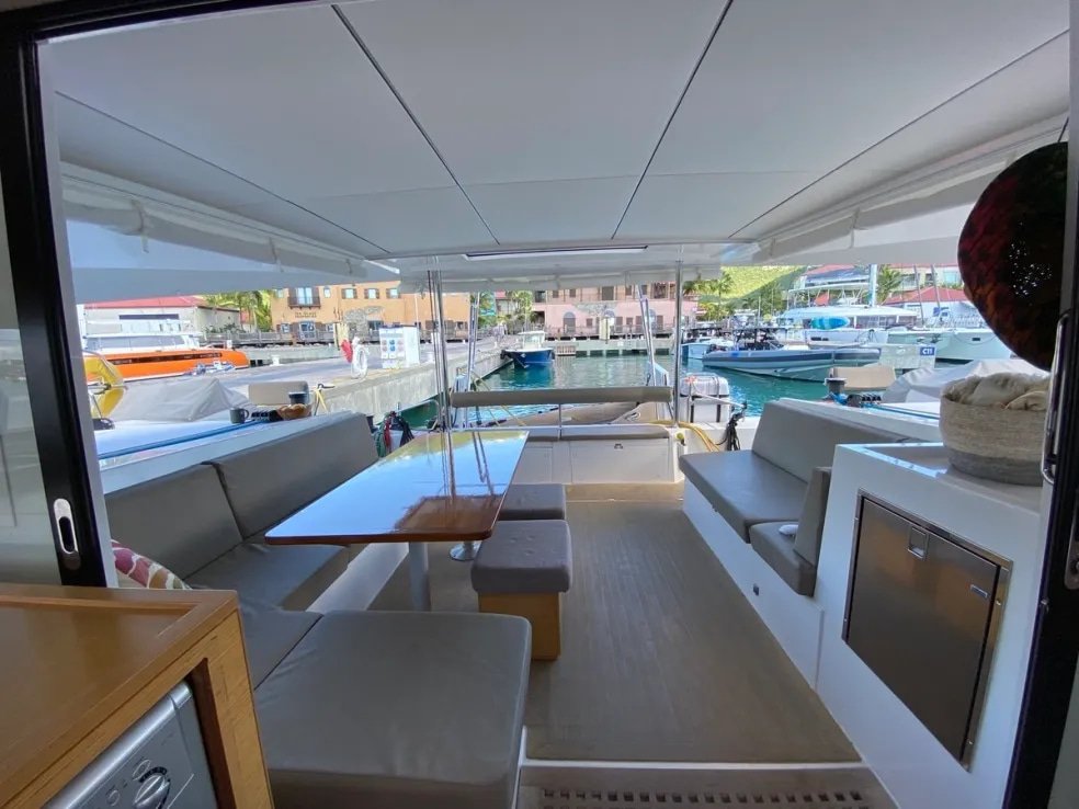 
								Nautitech 46 Open 2018 full									