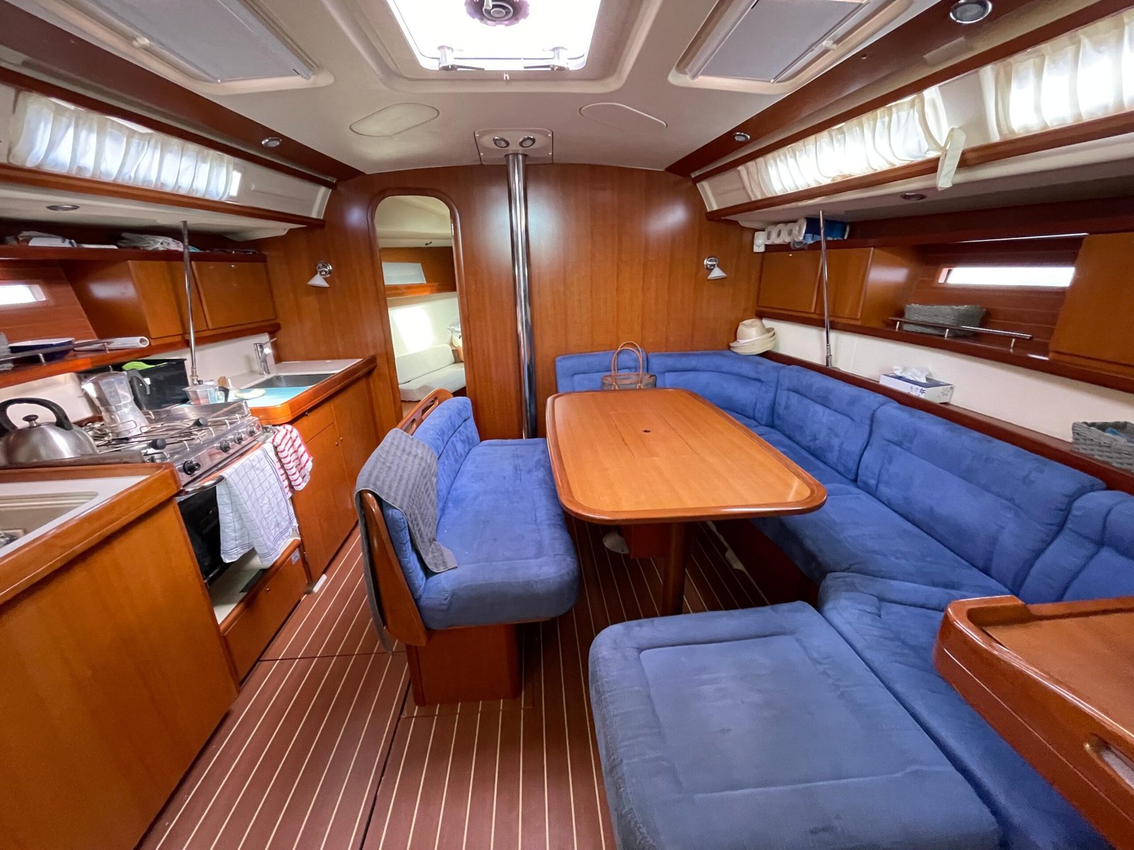 
								Dufour 425 GL 2007 full									