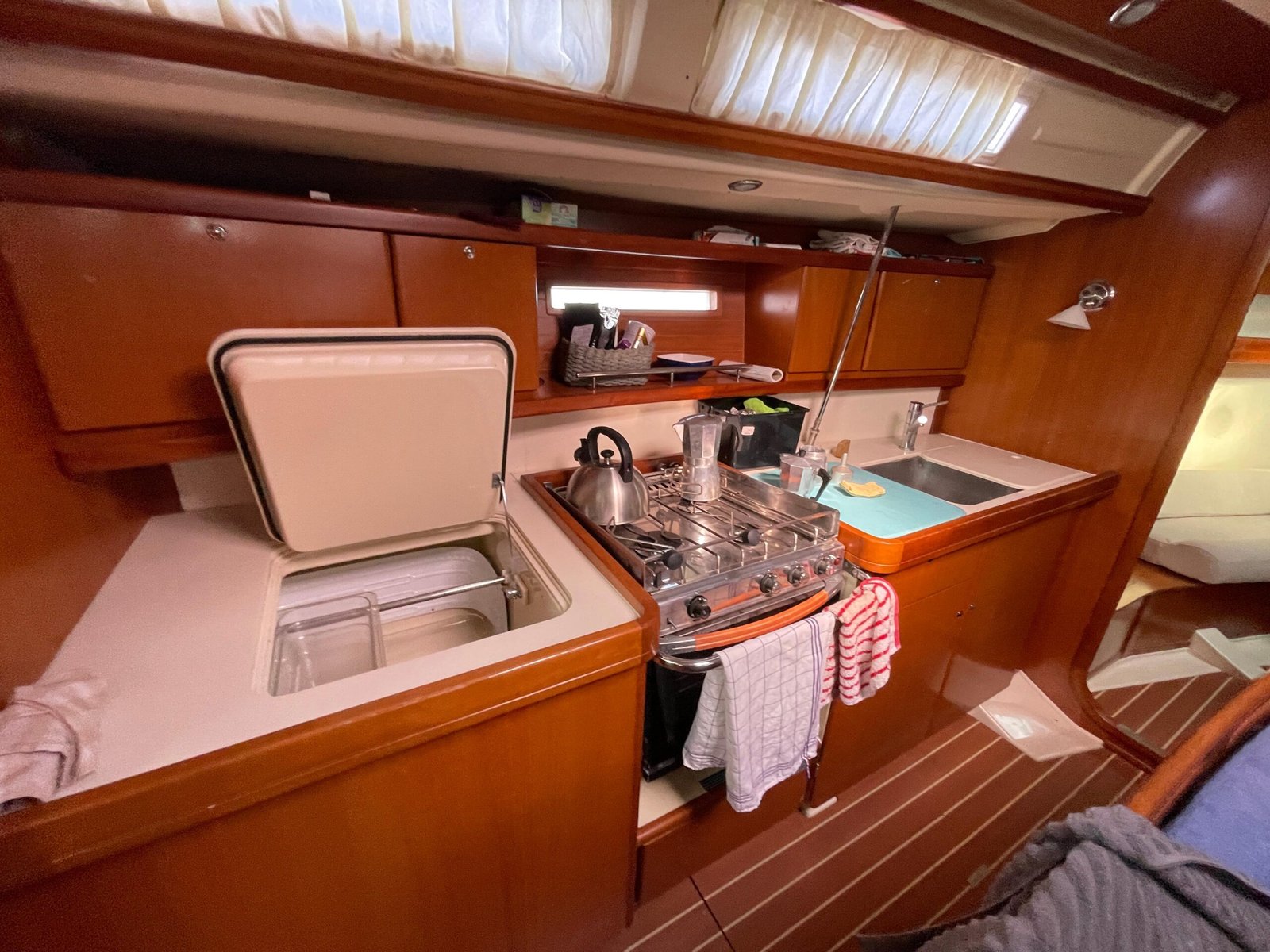 
								Dufour 425 GL 2007 full									