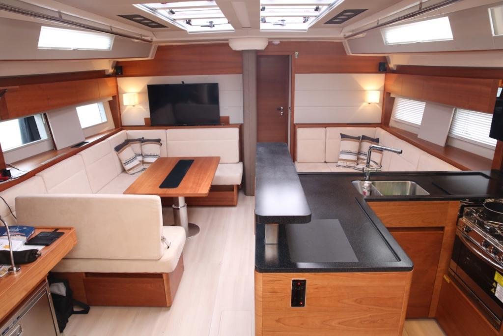 
								Hanse 588 2019 full									