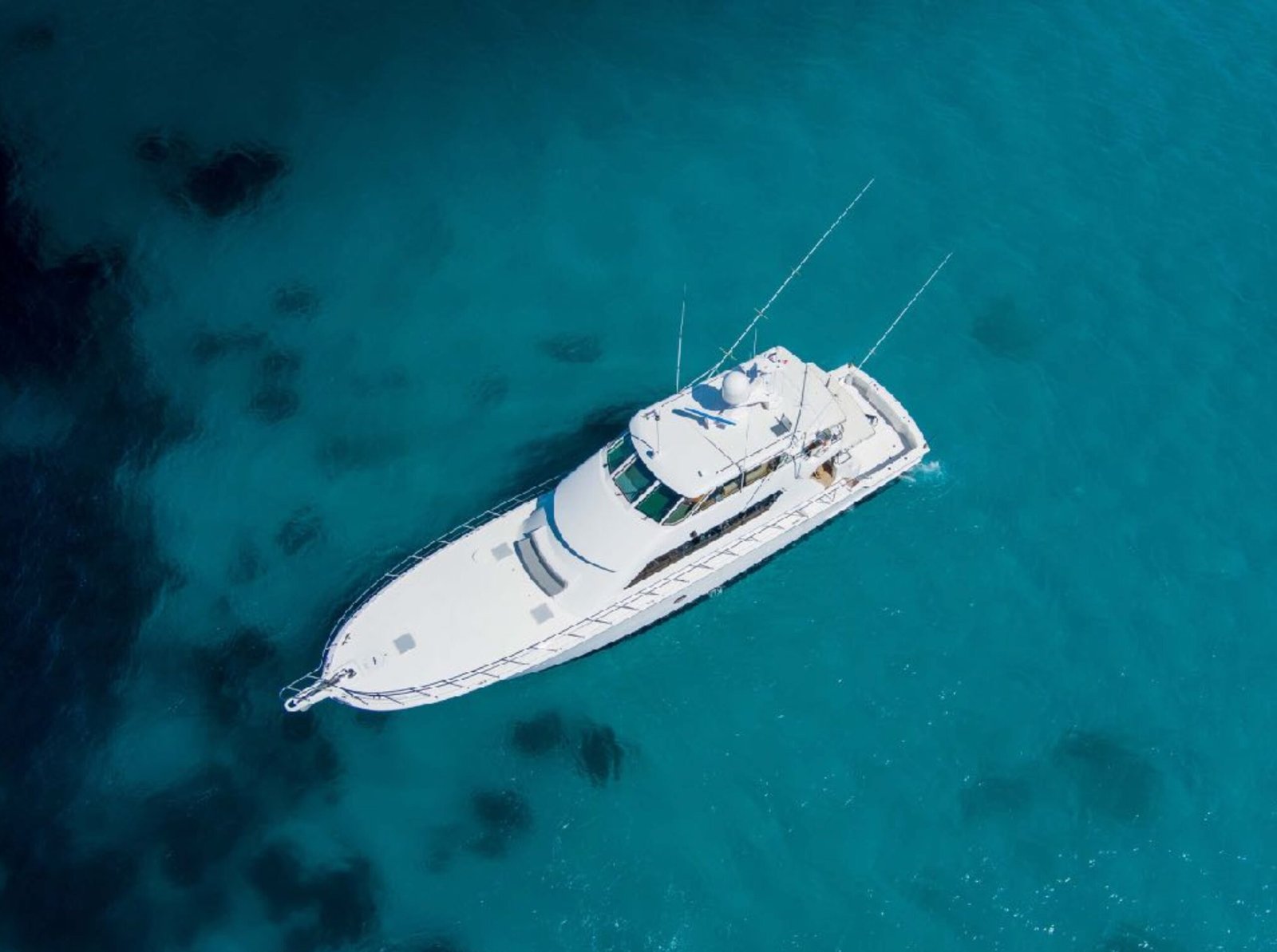 hatteras 86' 2002