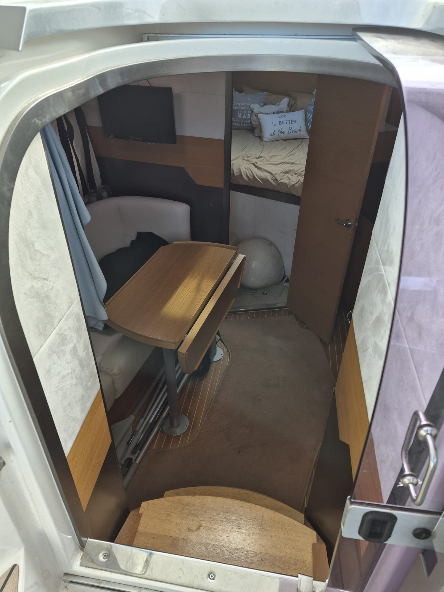 Galeon 325 Hto Avec Possibilité De Place 2012