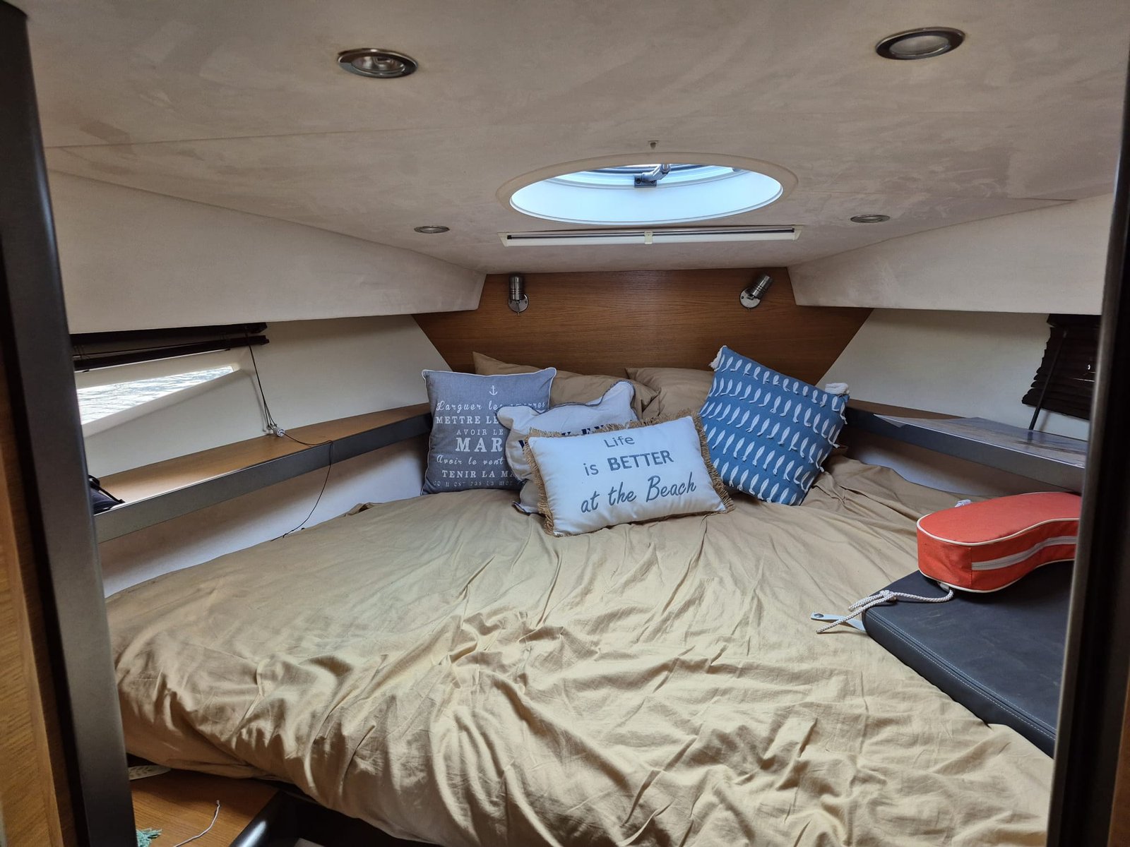 Galeon 325 Hto Avec Possibilité De Place 2012