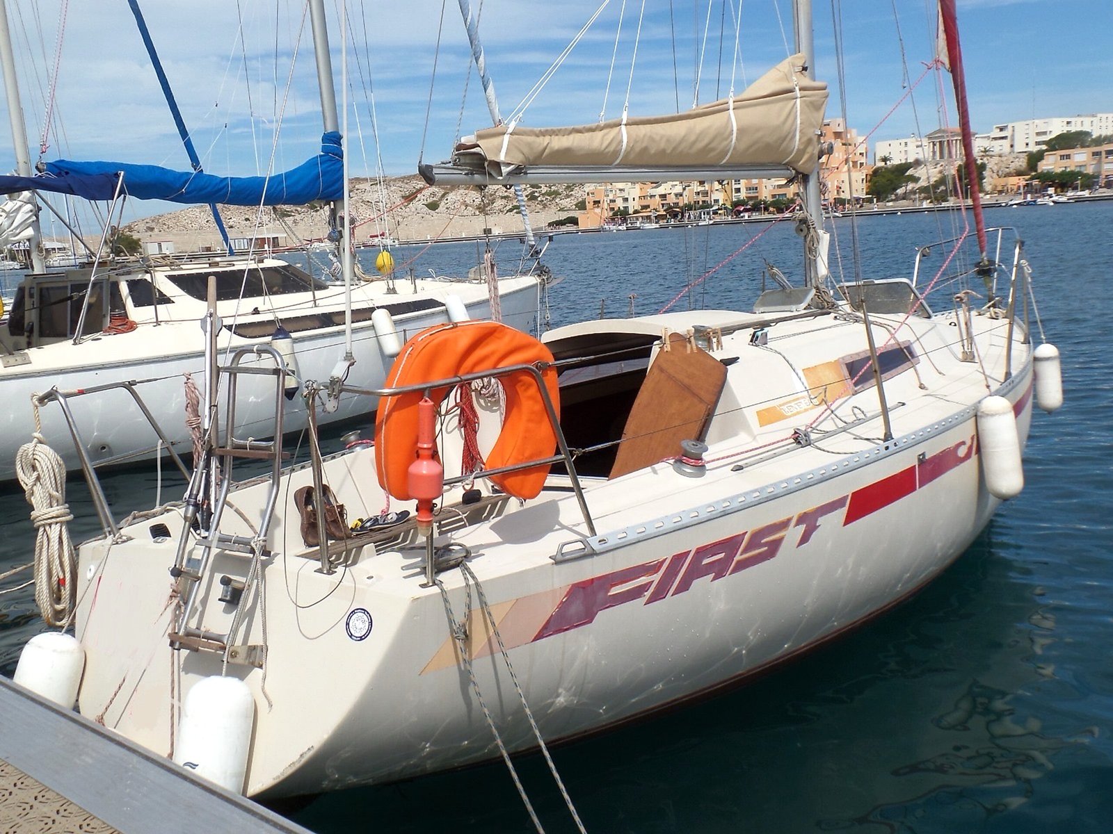 Beneteau First 28 1982