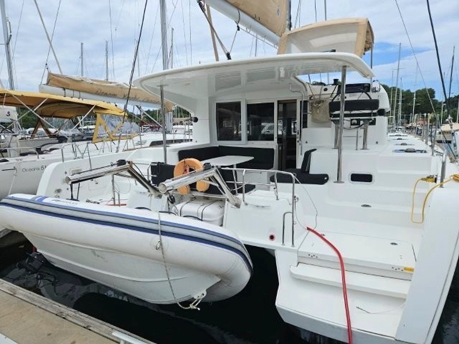 Lagoon 40 2019