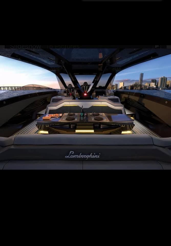 Tecnomar Lamborghini 63 2025