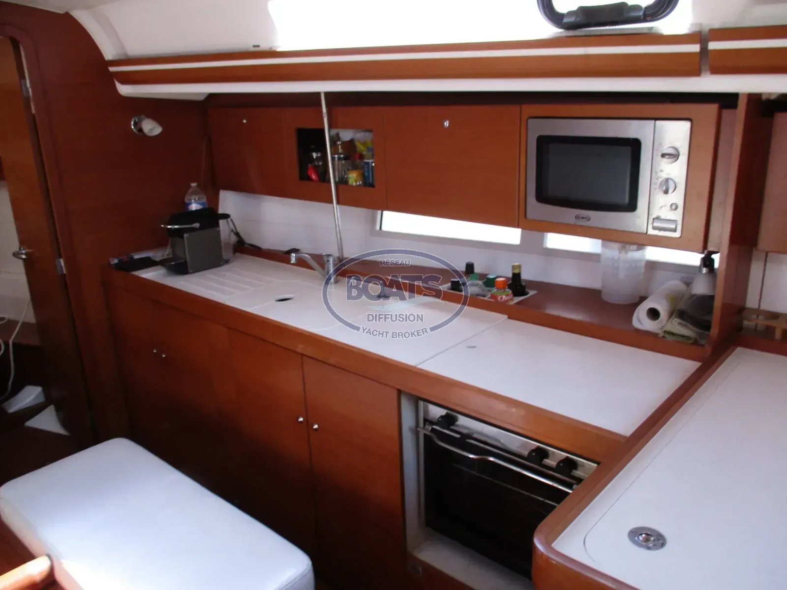 
								Dufour 375 GL 2010 full									