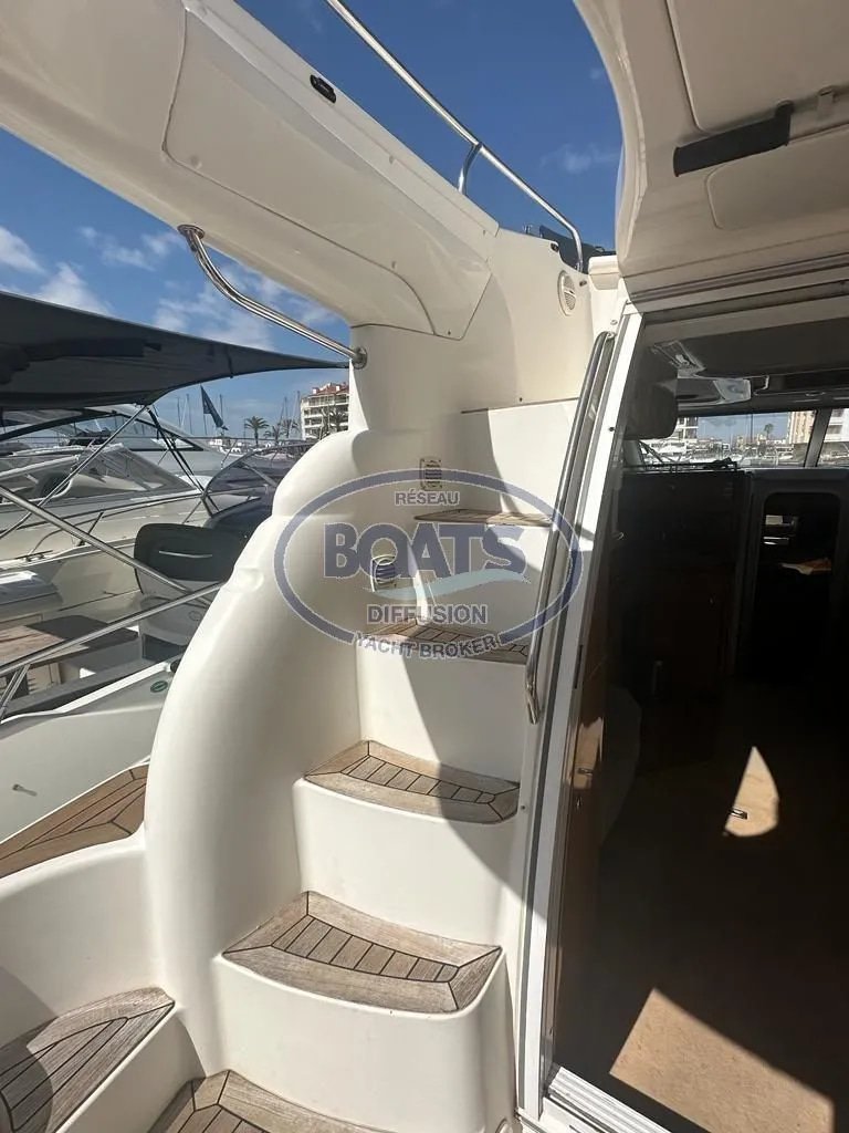 
								Sealine 330 Statesman Fly 1999 full									