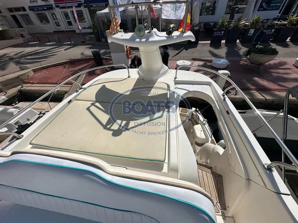 
								Sealine 330 Statesman Fly 1999 full									