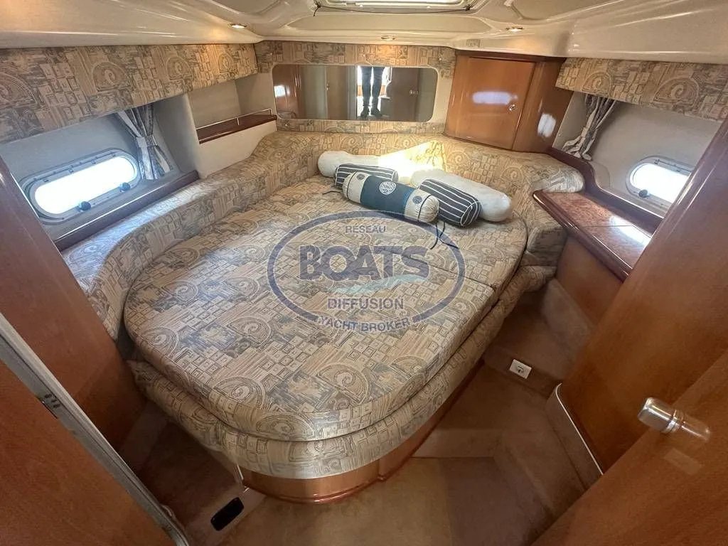 
								Sealine 330 Statesman Fly 1999 full									