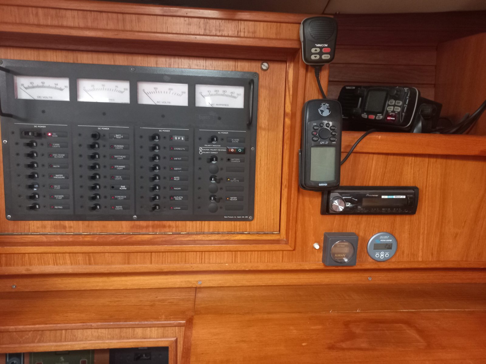 
								WAUQUIEZ CENTURION 42 1985 full									