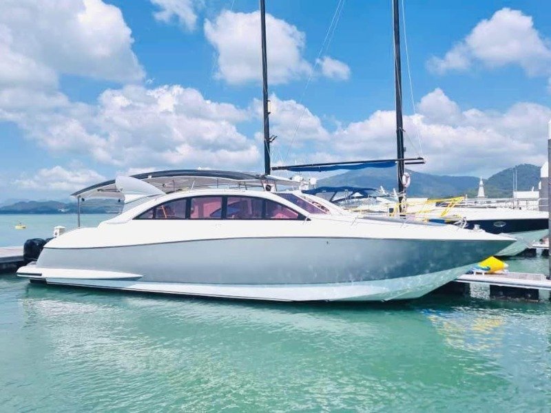 2021 foot Sunnav 42 usd 109000