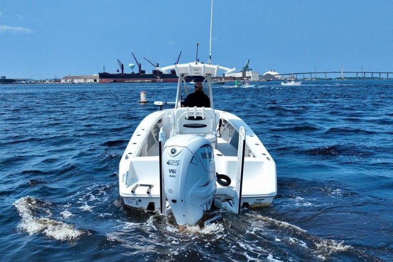 2022 foot Pathfinder 2700 usd 155000 for sale in United States
