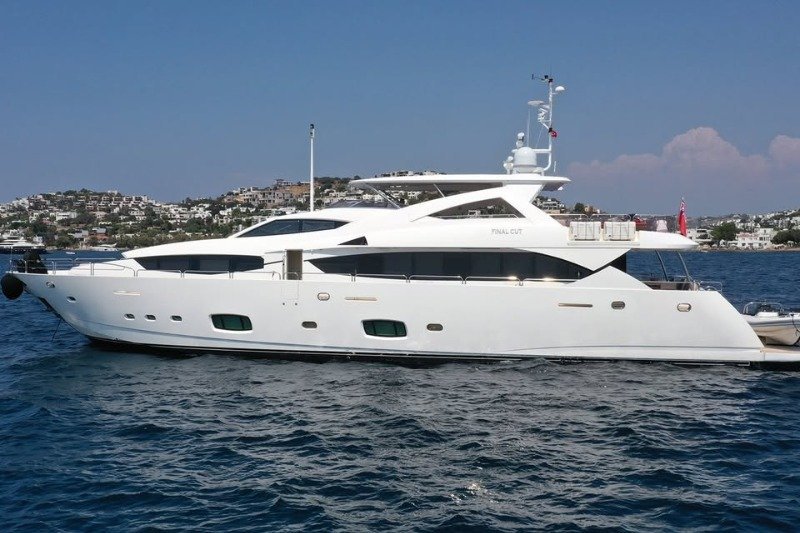 2011 foot Sunseeker   4450000