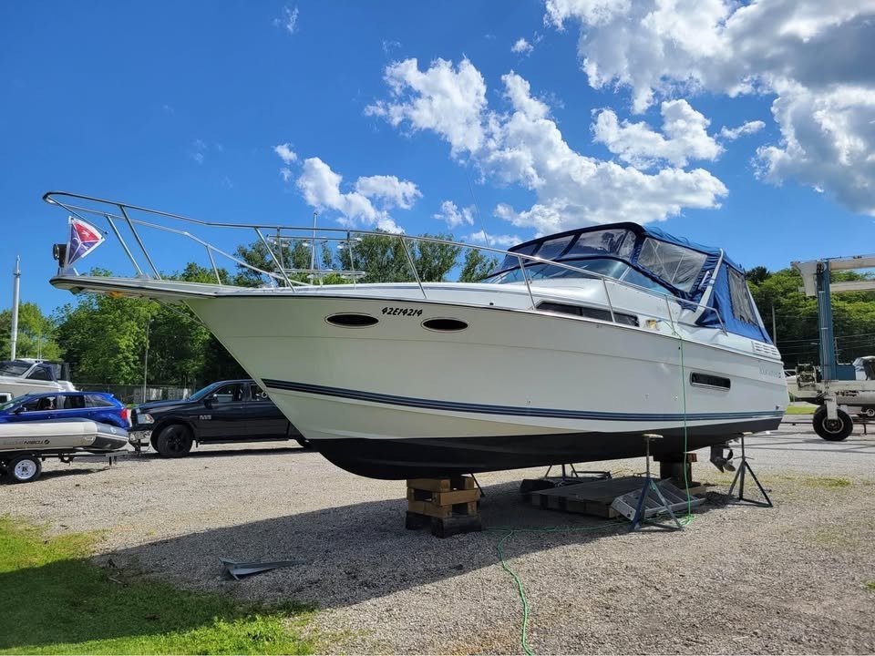 1991 foot Four Winns 315 Vista cad 24900