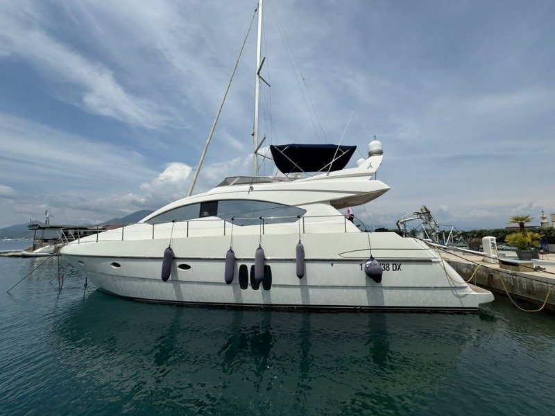2008 foot Abacus  euros 270000