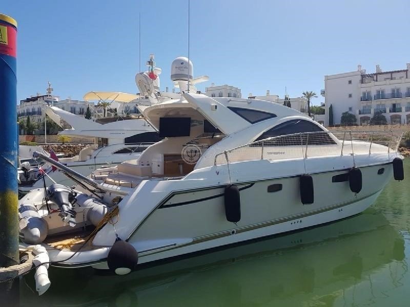 2008 foot Fairline   290000