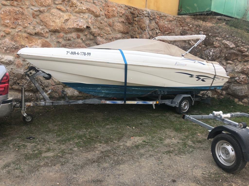 1993 foot Rinker  euros 9500