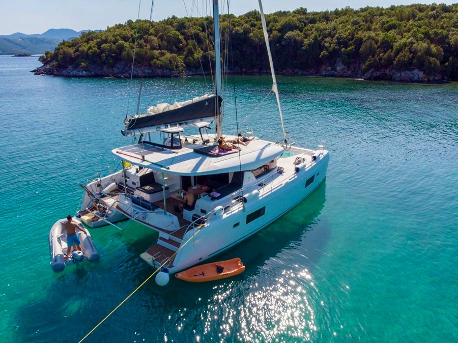 2018 42 foot Lagoon 42 EUR 450000