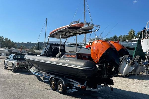 2014 31.8 foot Viper Magnum 970 EUR 60000