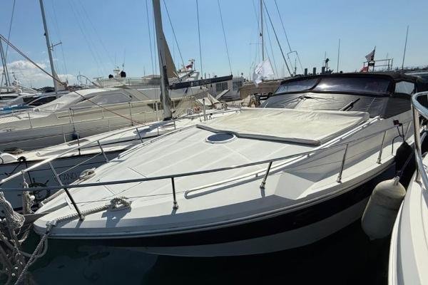 1996 48.6 foot Pershing 45 EUR 175000