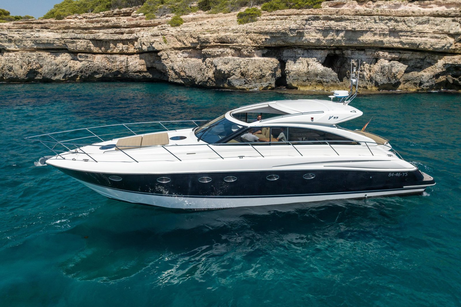 2006 56.8 foot Princess Yachts V53 EUR 449000