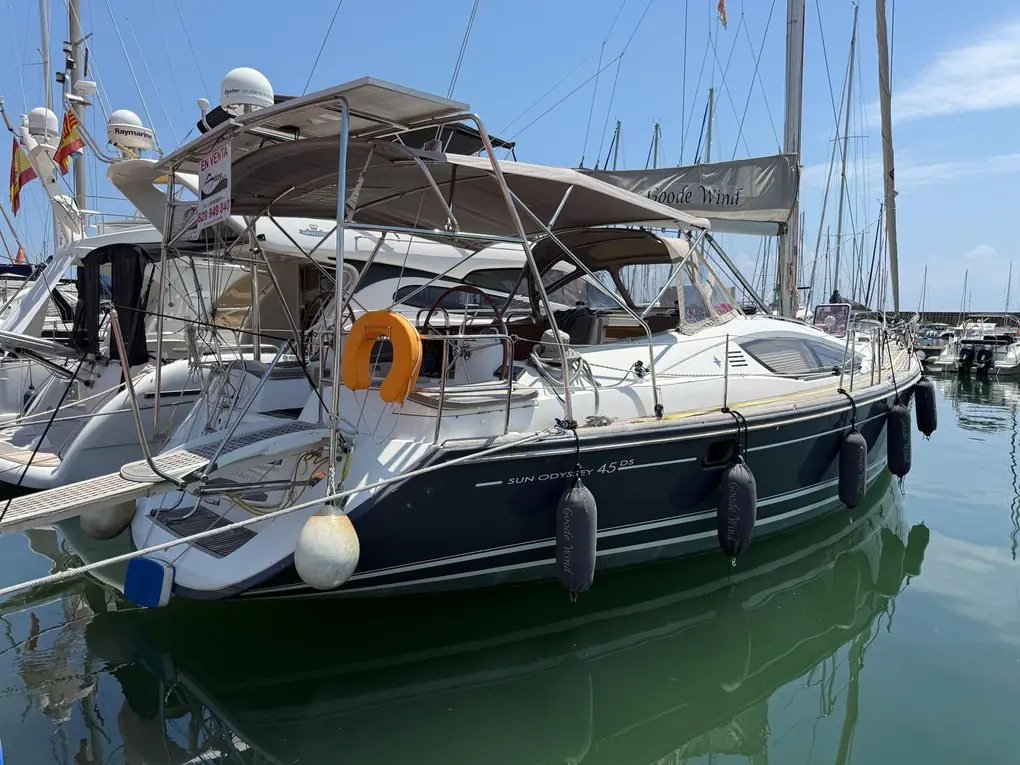 2007 44 foot Jeanneau Sun Odyssey 45 DS EUR 159000
